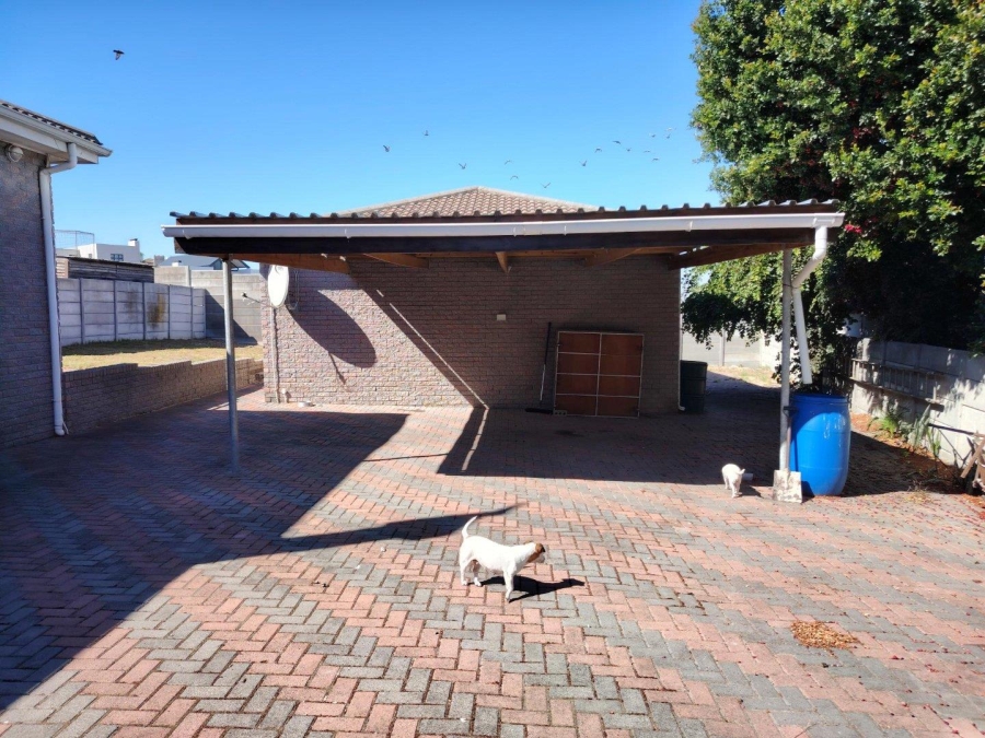 To Let 2 Bedroom Property for Rent in Kuils River Western Cape